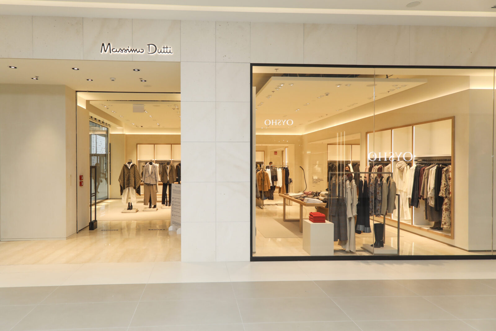 Massimo Dutti - East Gate Mall